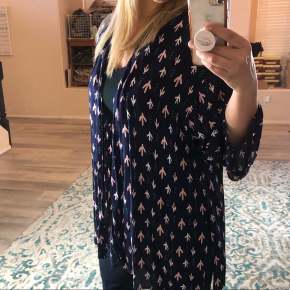 M & L Oversized Cactus kimono - Picture 5 of 5